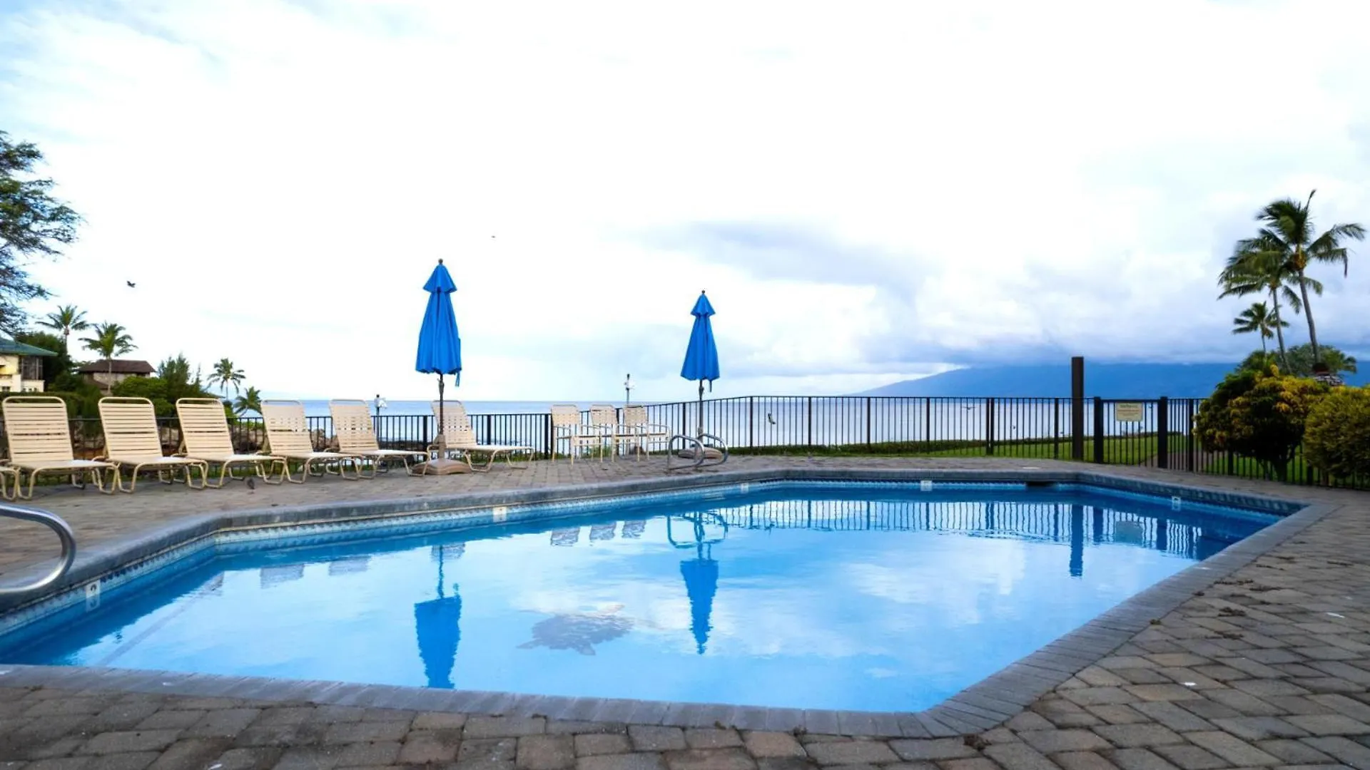 Kbm Resorts Free Car Napili Point 1-Bedroom Condo With Private Ocean View Oasis Nap-B43 Kapalua USA